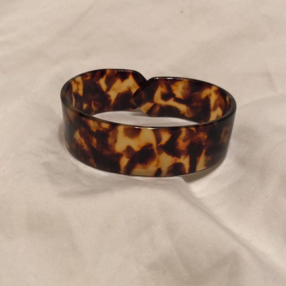 Tortoise cuff bracelet